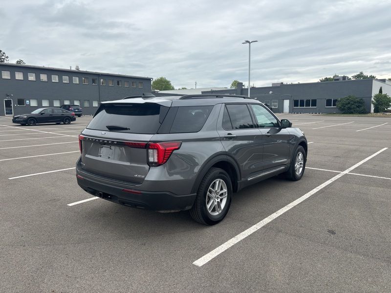 Used 2025 Ford Explorer SUV