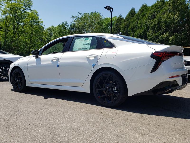 New 2026 Kia K5 Sedan