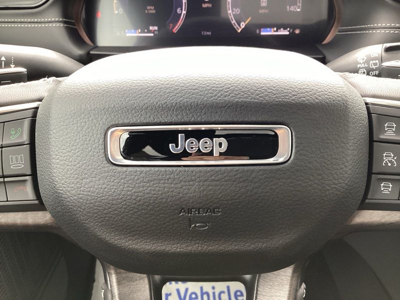 New 2026 Jeep Grand Cherokee SUV