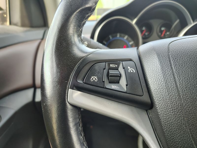 Used 2015 Chevrolet Cruze Sedan