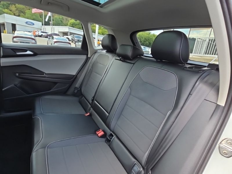 Used 2022 Volkswagen Taos SUV
