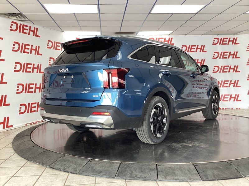 New 2026 Kia Sorento Hybrid SUV