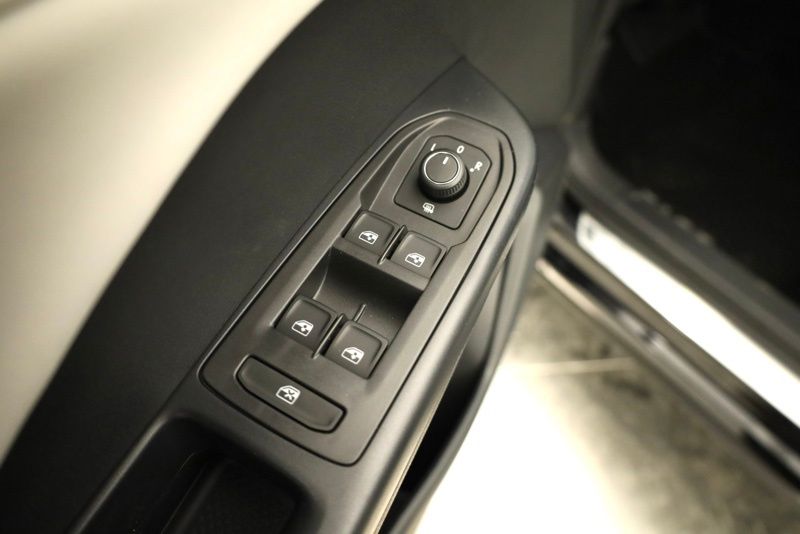 2026 Volkswagen Taos SE - Photo 10