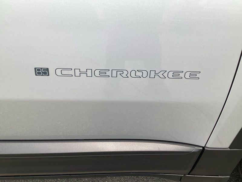 New 2026 Jeep Cherokee SUV