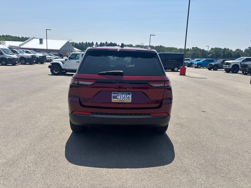 New 2026 Jeep Grand Cherokee SUV