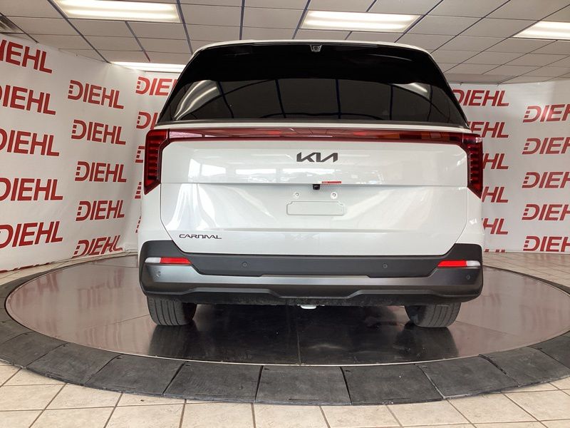 New 2026 Kia Carnival MPV Van