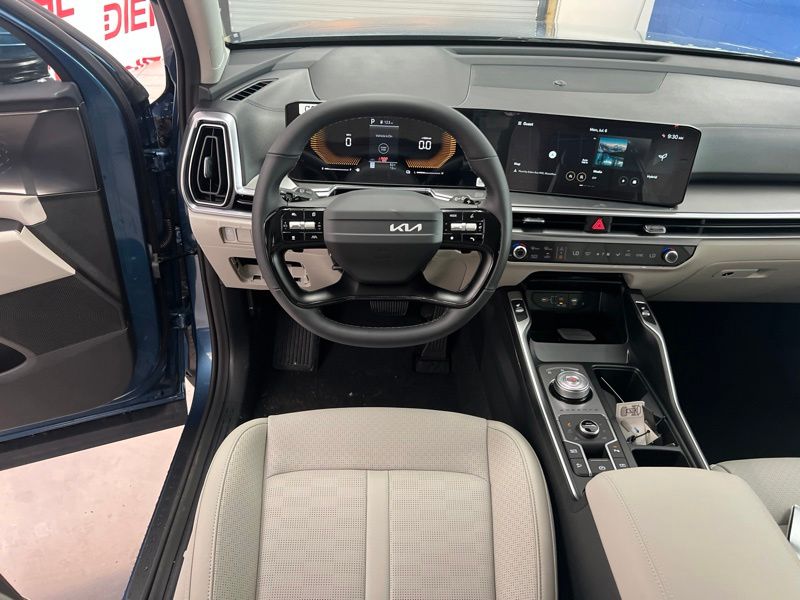 New 2026 Kia Sorento Hybrid SUV