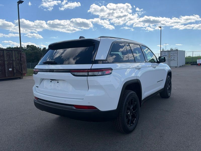 New 2026 Jeep Grand Cherokee SUV