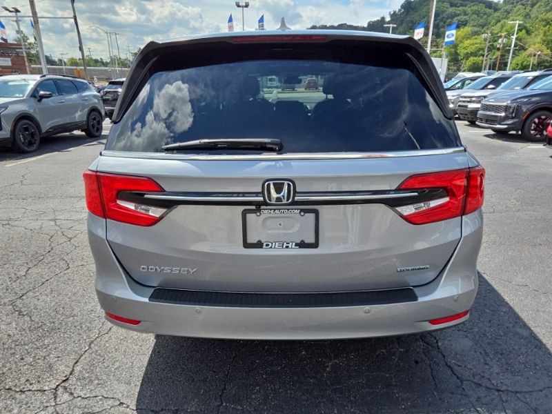 Used 2023 Honda Odyssey Van