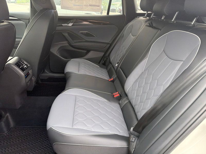 New 2026 Volkswagen Tiguan SUV