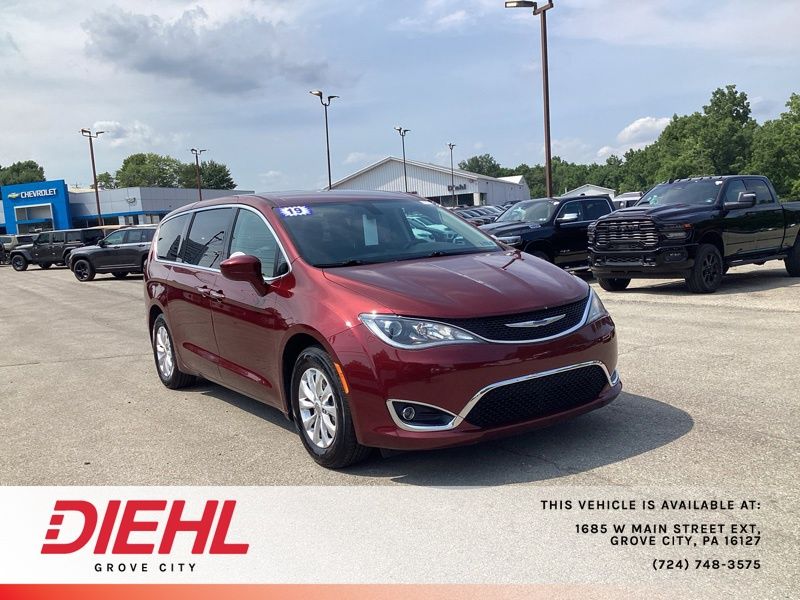  2019 Chrysler Pacifica Touring Plus FWD   