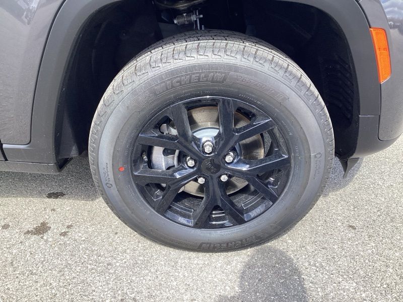 New 2026 Jeep Grand Cherokee L SUV