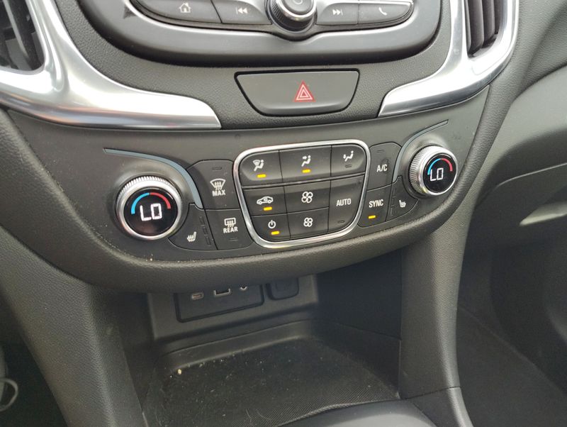 Used 2021 Chevrolet Equinox SUV