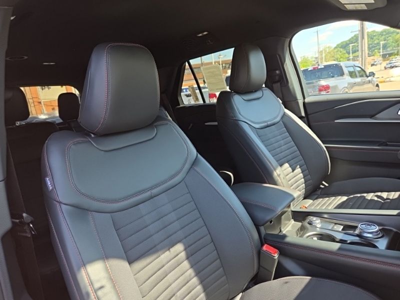 New 2026 Ford Explorer SUV