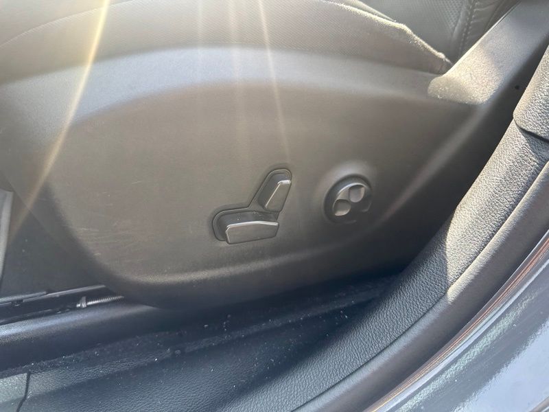 Used 2021 Jeep Cherokee SUV