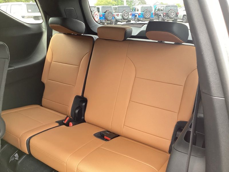 New 2027 Chevrolet Traverse SUV