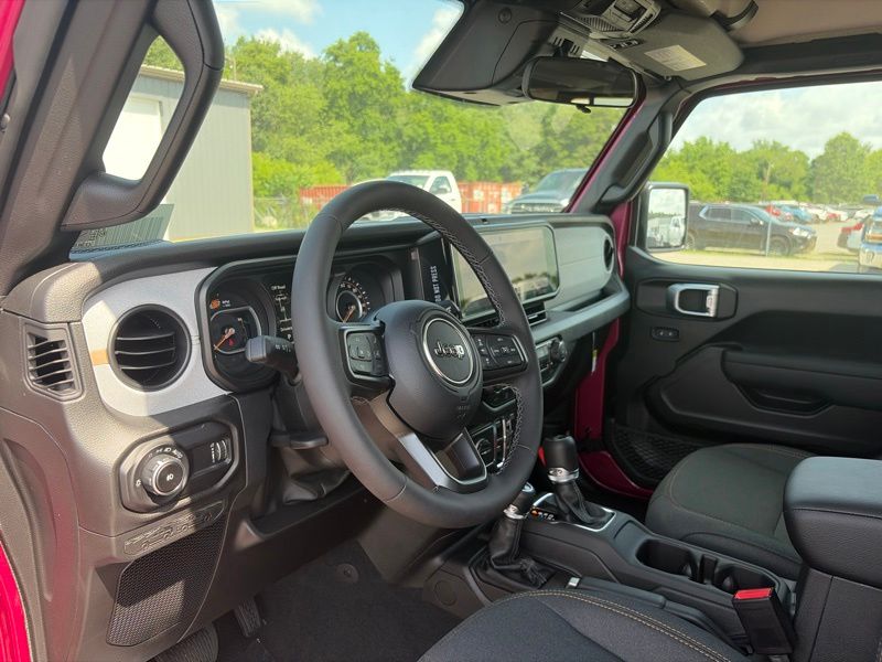 New 2026 Jeep Wrangler SUV