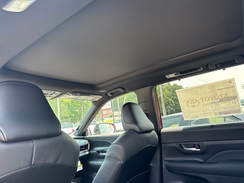 New 2026 Toyota Grand Highlander Hybrid SUV