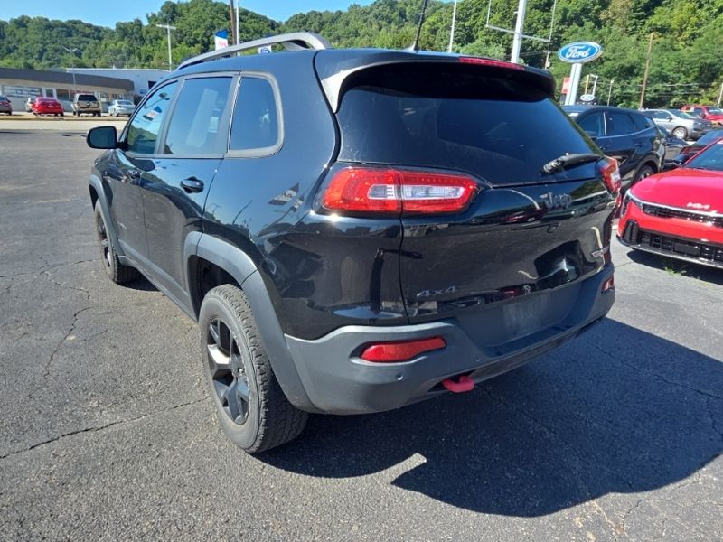Used 2018 Jeep Cherokee SUV
