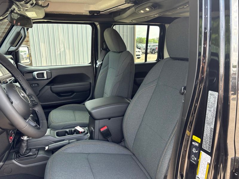 New 2026 Jeep Wrangler SUV