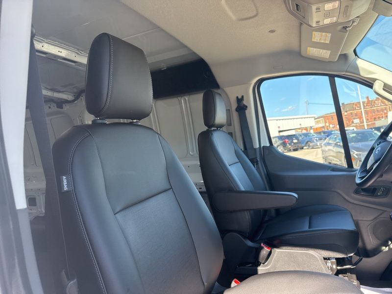 New 2025 Ford Transit-350 Van