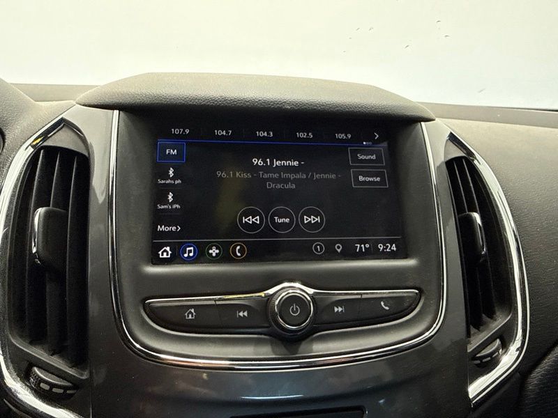 Used 2019 Chevrolet Cruze Hatchback