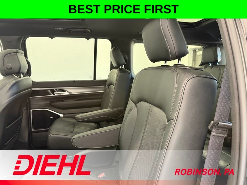 New 2026 Jeep Grand Wagoneer SUV