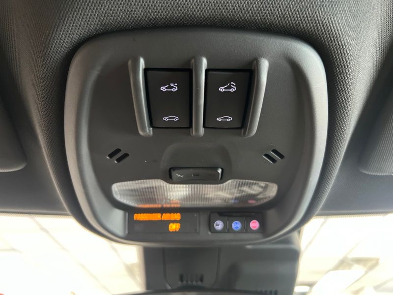 Used 2025 Chevrolet Trax SUV