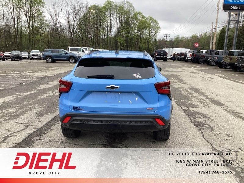 Used 2024 Chevrolet Trax SUV