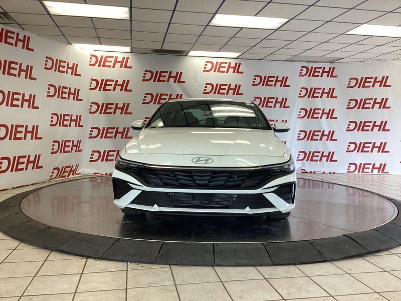 New 2026 Hyundai Elantra Hybrid Sedan