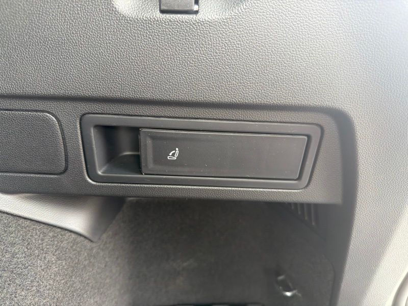 Used 2024 Volkswagen Tiguan SUV