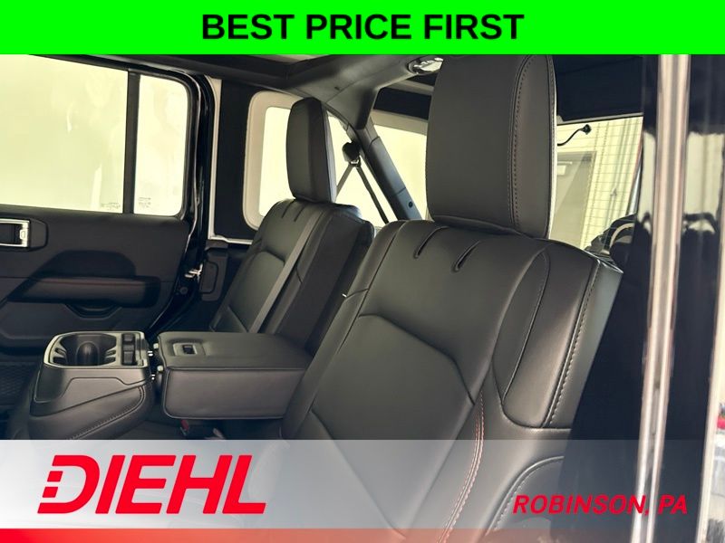 New 2026 Jeep Wrangler SUV
