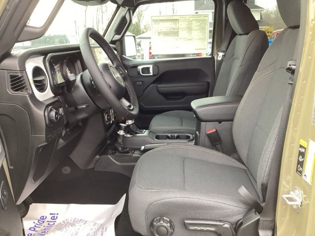 New 2026 Jeep Wrangler SUV