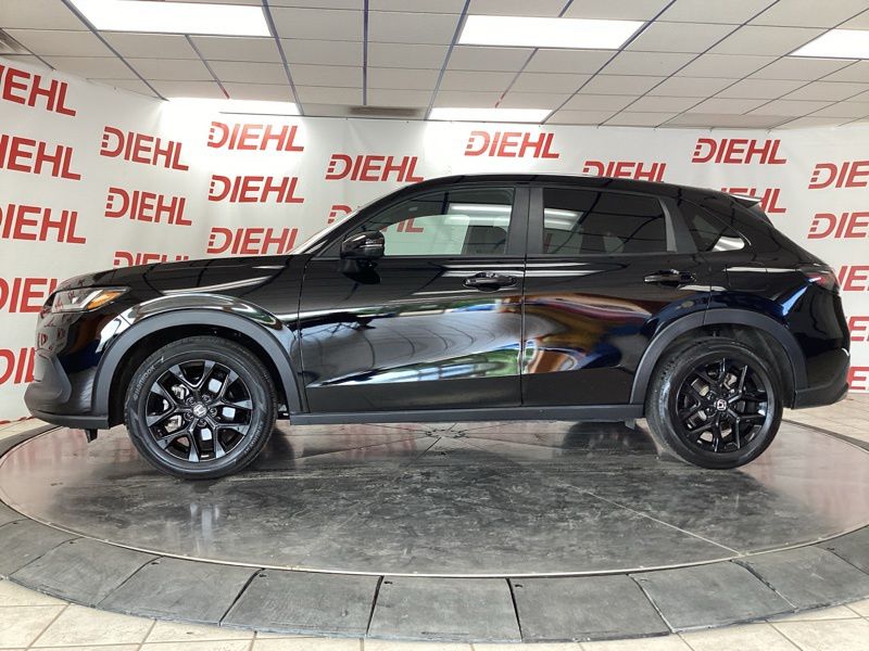 Used 2025 Honda HR-V SUV