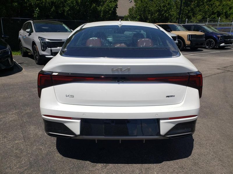 New 2026 Kia K5 Sedan