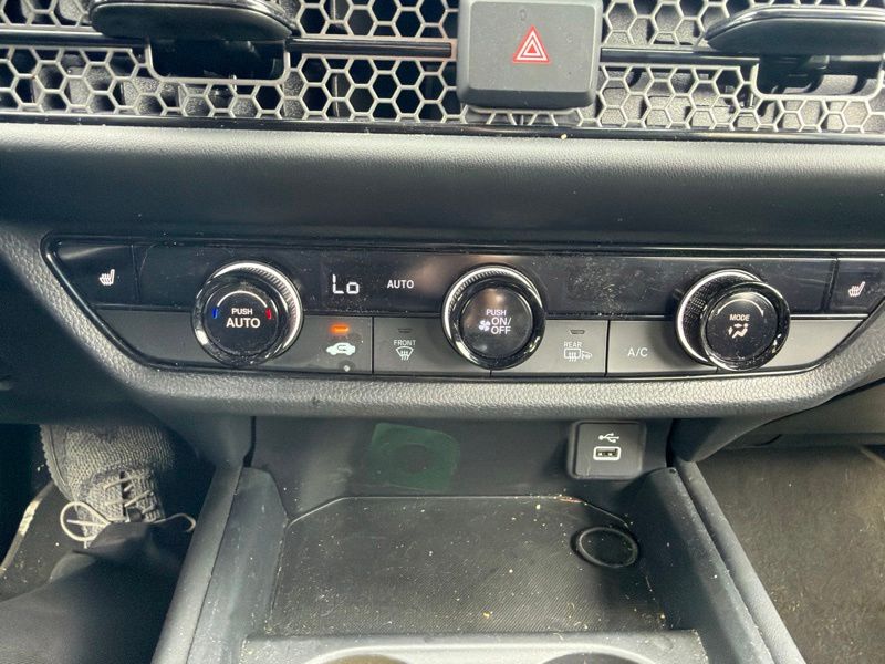 Used 2025 Honda HR-V SUV