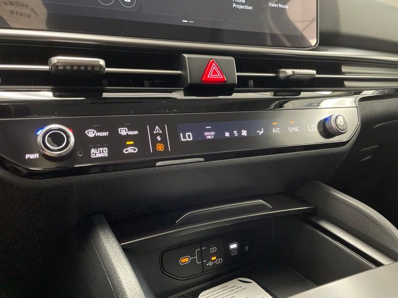 New 2026 Kia Sportage Hybrid SUV