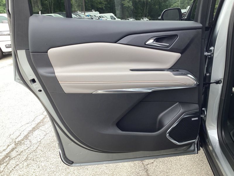 New 2027 Chevrolet Traverse SUV