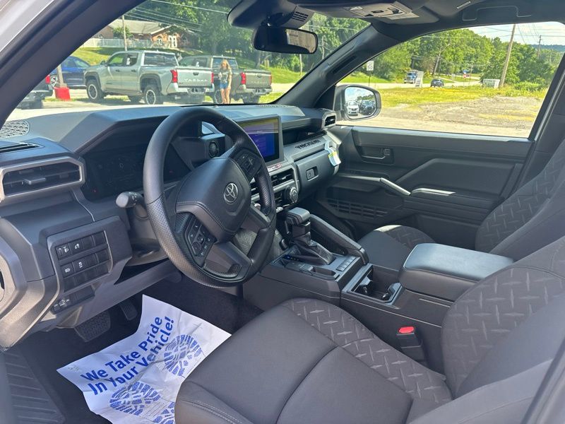 2026 Toyota Tacoma SR - Photo 18