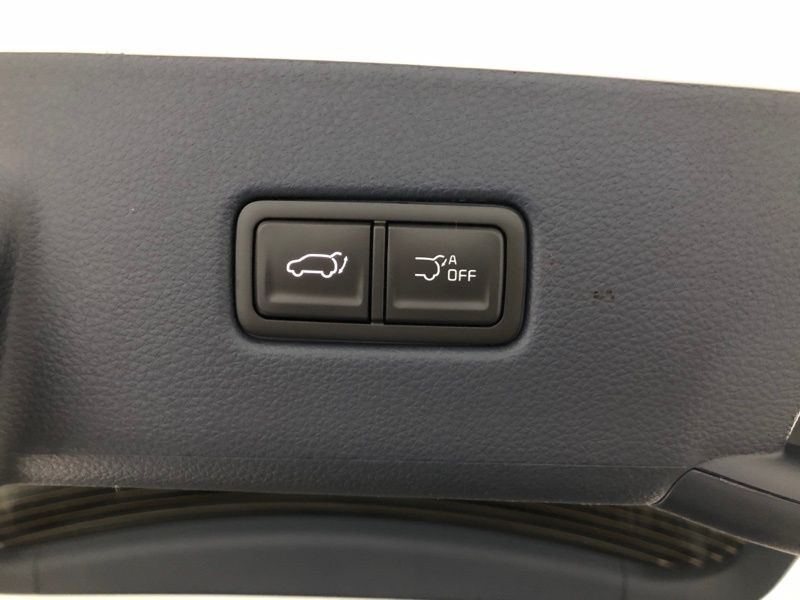New 2026 Kia Carnival MPV Van
