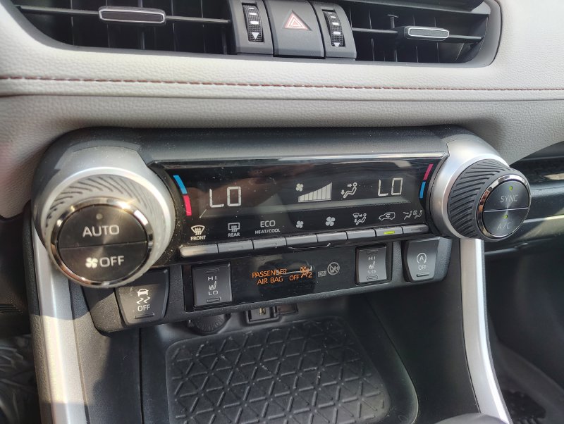 Used 2022 Toyota RAV4 SUV