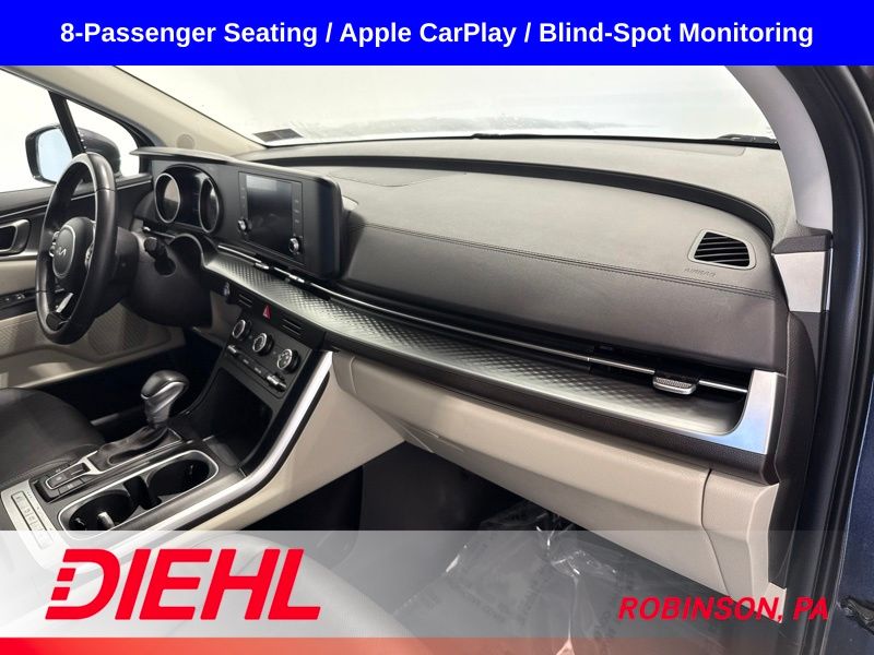 Used 2024 Kia Carnival Van