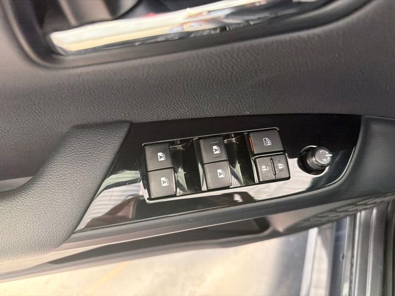 Used 2017 Toyota Prius Hatchback