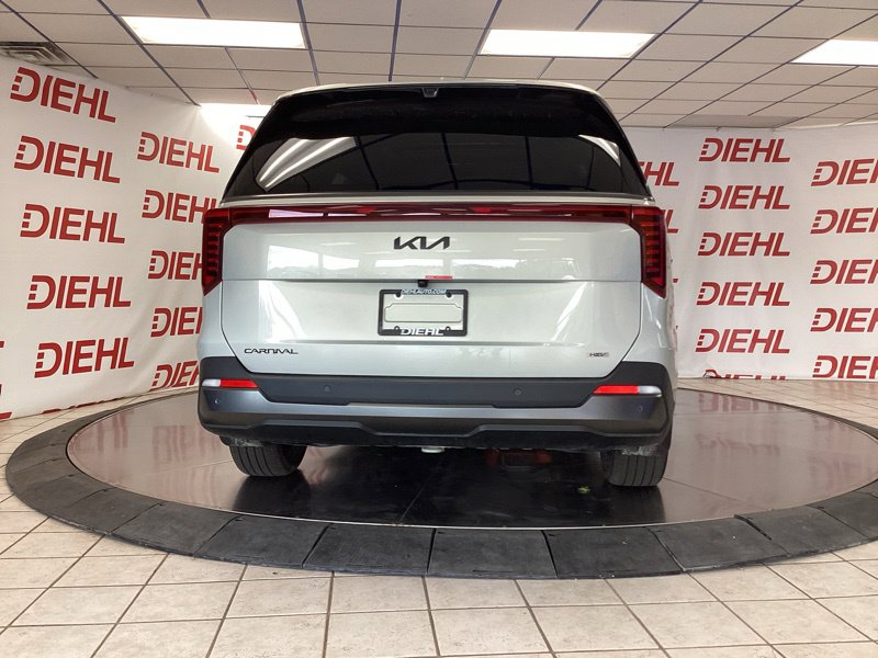 New 2026 Kia Carnival MPV Hybrid Van
