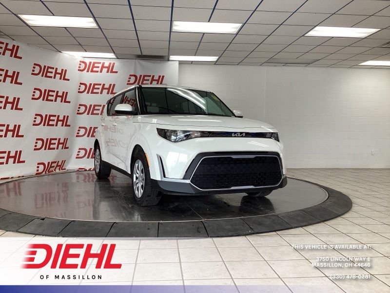 2023 Kia Soul 2.0L LX IVT's photo