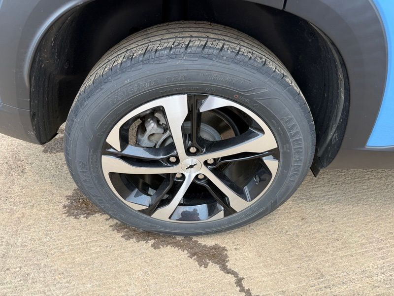 Used 2024 Chevrolet Trax SUV