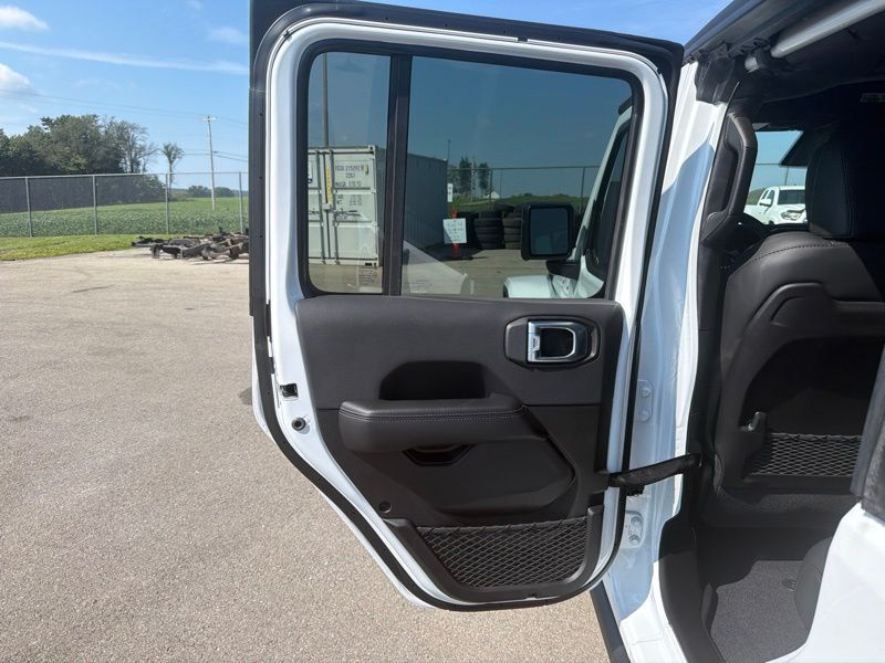 New 2026 Jeep Wrangler SUV
