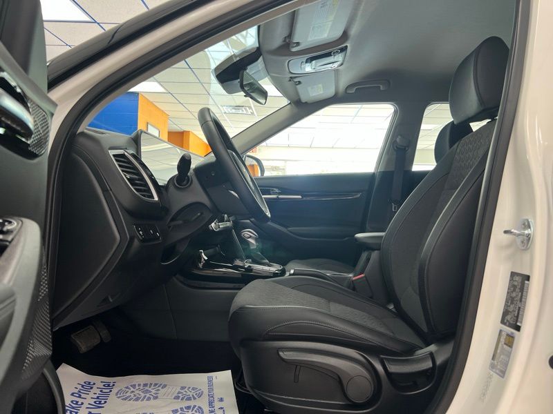Used 2025 Kia Seltos SUV