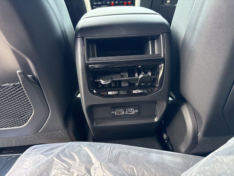 New 2026 Jeep Grand Cherokee SUV