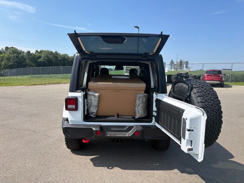 New 2026 Jeep Wrangler SUV